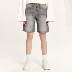 Cropp - Jasnoszare jeansowe szorty jorts basic - jasny szary
