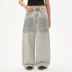Cropp - Jasnoszare jeansy typu barrel workwear - jasny szary