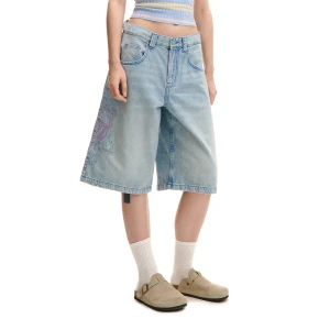Cropp - Jeansowe szorty baggy z haftem - niebieski