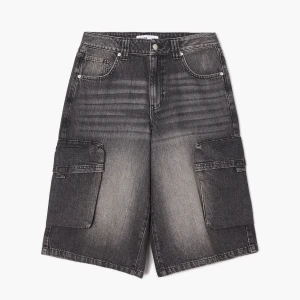 Cropp - Jeansowe szorty jorts z kieszeniami cargo - czarny