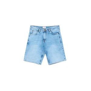 Cropp - Jeansowe szorty regular z efektem sprania - niebieski