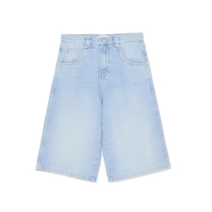 Cropp - Jeansowe szorty z dekoracyjnym haftem - błękitny