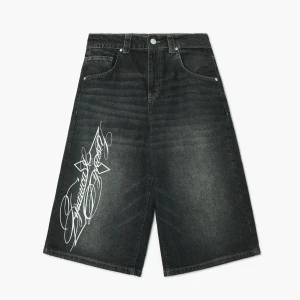 Cropp - Jeansowe szorty z motywem tribal - czarny