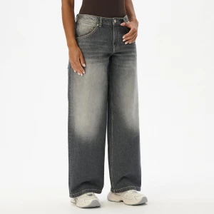 Cropp - Jeansy boyfriend loose fit - szary