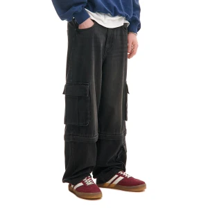 Cropp - Jeansy super baggy cargo z odpinanymi nogawkami - czarny