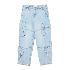 Cropp - Jeansy z zapinanymi kieszeniami cargo - niebieski