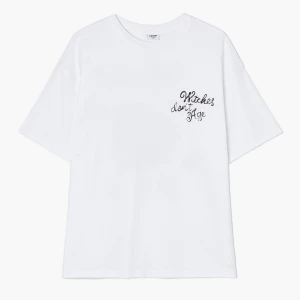 Cropp - Koszulka oversize z baśniowym motywem - wielobarwny