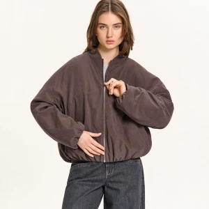 Cropp - Kurtka bomber oversize - fioletowy