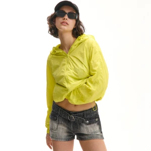 Cropp - Lekka limonkowa kurtka z kapturem - zielony