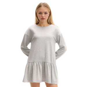 Cropp - Luźna krótka sukienka z falbaną - jasny szary