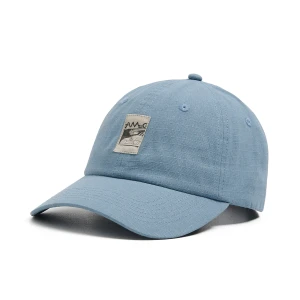 Cropp - Niebieska czapka z daszkiem i naszywką - błękitny