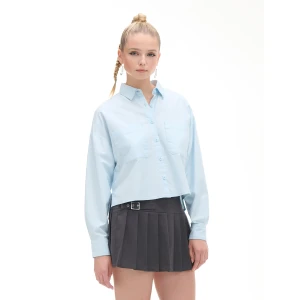 Cropp - Niebieska koszula z rozcięciami - błękitny