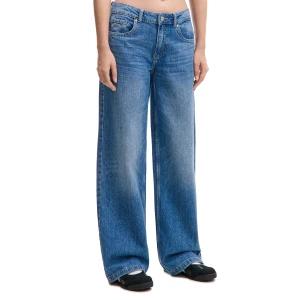 Cropp - Niebieskie jeansy baggy z niskim stanem - niebieski