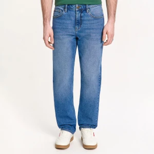 Cropp - Niebieskie jeansy regular z acid wash - niebieski