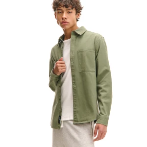 Cropp - Oliwkowa koszula z kieszeniami - zielony