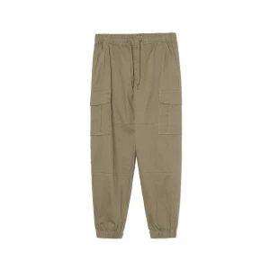 Cropp - Oliwkowe joggery regular z kieszeniami cargo - zielony
