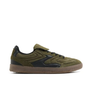 Cropp - Oliwkowe sneakersy z imitacji skóry - zielony