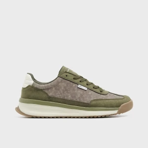 Cropp - Oliwkowe sneakersy - zielony