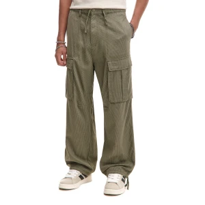 Cropp - Oliwkowe spodnie baggy z wiskozą - zielony