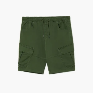 Cropp - Oliwkowe szorty z kieszeniami cargo - zielony
