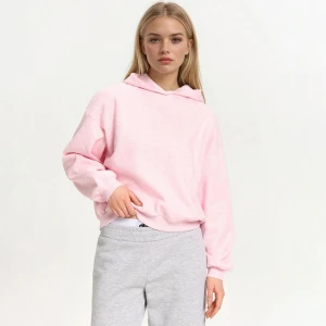 Cropp - Różowa melanżowa bluza boxy z kapturem - różowy