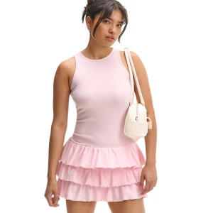 Cropp - Różowa sukienka z falbanami - różowy