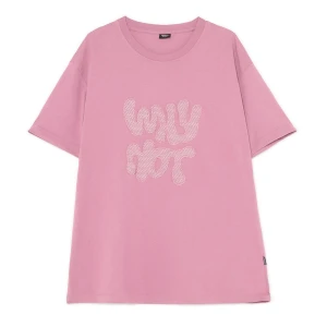 Cropp - Różowy T-shirt z tekstową naszywką - różowy