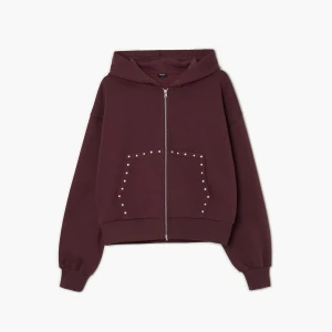 Cropp - Rozpinana bluza z kapturem i ćwiekami - kasztanowy