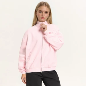 Cropp - Rozpinana bluza ze stójką i nadrukiem - różowy