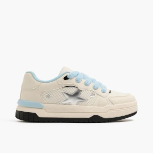 Cropp - Sneakersy z pluszowymi sznurowadłami - wielobarwny