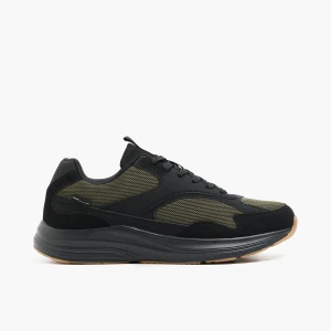 Cropp - Sneakersy z siateczkowymi wstawkami - zielony