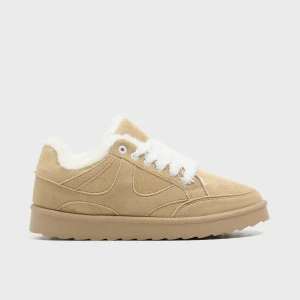 Cropp - Sneakersy z wykończeniem z imitacji futra - beżowy
