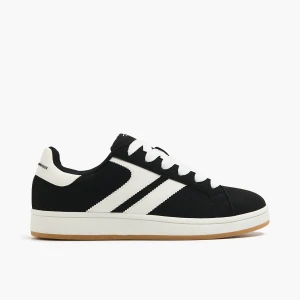 Cropp - Solidne czarne sneakersy - czarny