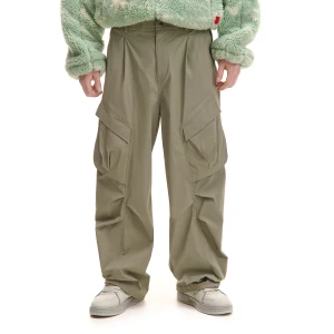 Cropp - Spodnie baggy z kieszeniami cargo - zielony