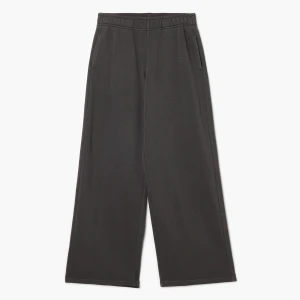 Cropp - Spodnie wide leg z efektem sprania PETITE - brązowy