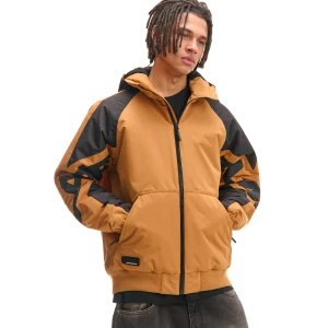 Cropp - Sportowa kurtka z kapturem i napisami - brązowy