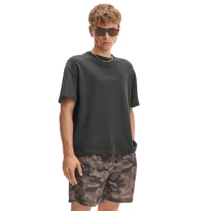 Cropp - Szara koszulka z tekstowym haftem - szary