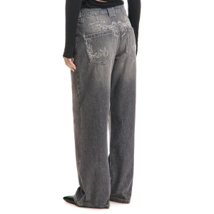 Cropp - Szare jeansy baggy z haftem - jasny szary