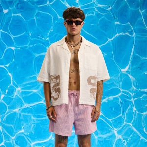 Cropp - Szorty kąpielowe w paski - czerwony