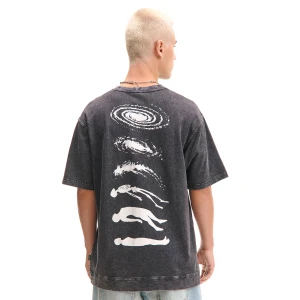 Zdjęcie produktu Cropp - T-shirt z efektem sprania i motywem ewolucji - czarny