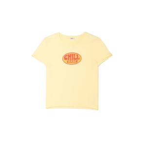 Cropp - T-shirt z tekstowym nadrukiem - kremowy