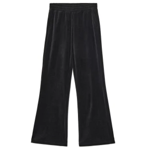 Cropp - Welurowe czarne spodnie - czarny