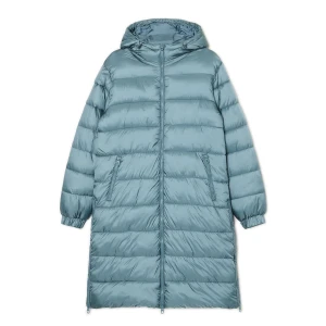 Cropp - Zielony płaszcz puffer z kapturem - zielony