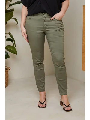 Curvy Lady Dżinsy - Slim fit - w kolorze zielonym rozmiar: 42
