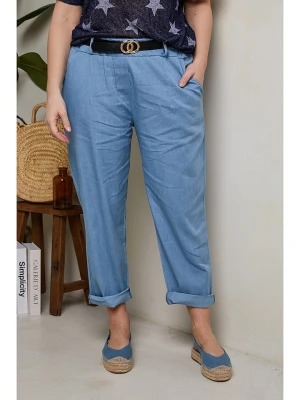 Curvy Lady Spodnie w kolorze błękitnym rozmiar: 44/46