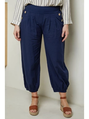 Curvy Lady Spodnie w kolorze granatowym rozmiar: 48/50