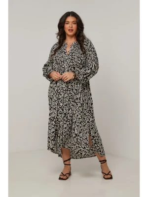 Curvy Lady Sukienka w kolorze czarnym rozmiar: 44/46