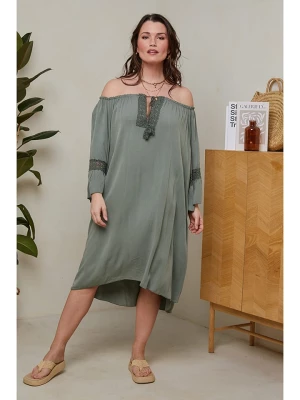 Curvy Lady Sukienka w kolorze khaki rozmiar: 44/46