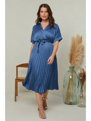 Curvy Lady Sukienka w kolorze niebieskim rozmiar: 48/50