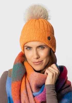 Czapka damska zimowa z pomponem pomarańczowa Wittchen